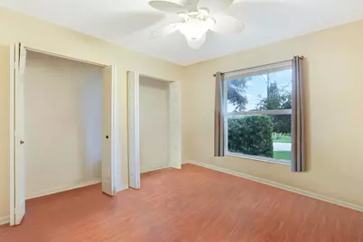 1198 SE Petunia Avenue, Port Saint Lucie, FL 34952 - Photo 2