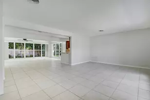 2620 NE 25th St, Lighthouse Point, FL 33064 - Photo 10