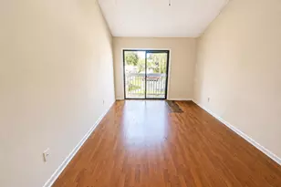 7111 Sportsmans Dr, North Lauderdale, FL 33068 - Photo 10