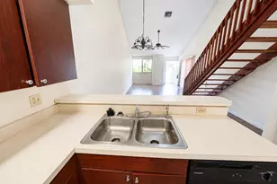 7111 Sportsmans Dr, North Lauderdale, FL 33068 - Photo 6