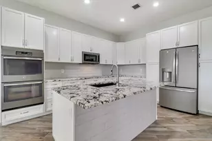 7077 Copperfield Cir, Lake Worth, FL 33467 - Photo 14