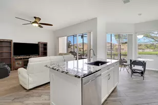 7077 Copperfield Cir, Lake Worth, FL 33467 - Photo 16