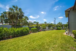 1600 NE Dixie Hwy, Jensen Beach, FL 34957 - Photo 32