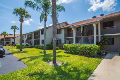 1600 NE Dixie Highway, Jensen Beach, FL 34957 - Photo 1