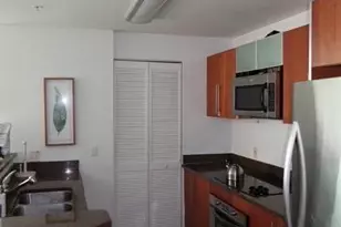 300 S Biscayne Blvd, Miami, FL 33131 - Photo 2