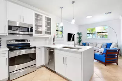 861 S Ocean Boulevard, Pompano Beach, FL 33062 - Photo 1