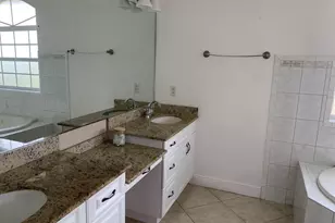 180 SW Oakridge Dr, Port Saint Lucie, FL 34984 - Photo 16