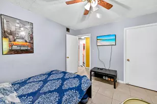 430 Commodore Dr, Plantation, FL 33325 - Photo 16