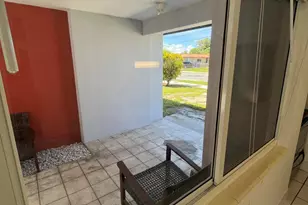 3132 SW 25th St, Miami, FL 33133 - Photo 6