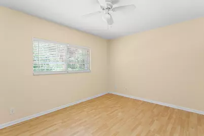 15642 Cypress Park Drive, Wellington, FL 33414 - Photo 24