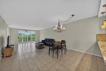 3503 Oaks Way #505, Pompano Beach, FL 33069 - Photo 10