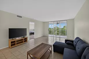 3503 Oaks Way, Pompano Beach, FL 33069 - Photo 12