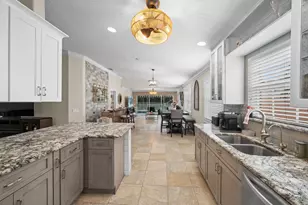 10695 SW Hartwick Dr, Port Saint Lucie, FL 34987 - Photo 16