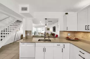 3714 Savoy Ln, West Palm Beach, FL 33417 - Photo 14