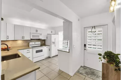 3714 Savoy Lane #B, West Palm Beach, FL 33417 - Photo 12