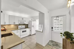 3714 Savoy Ln, West Palm Beach, FL 33417 - Photo 12