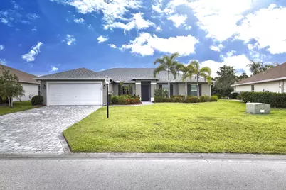 375 SW Vista Lake Drive, Port Saint Lucie, FL 34953 - Photo 1