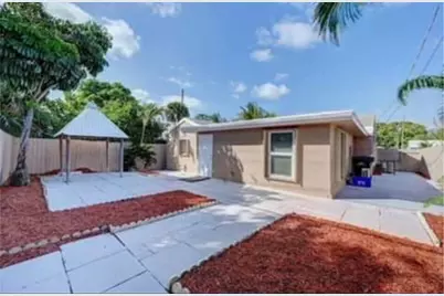 952 30th Street, West Palm Beach, FL 33407 - Photo 1