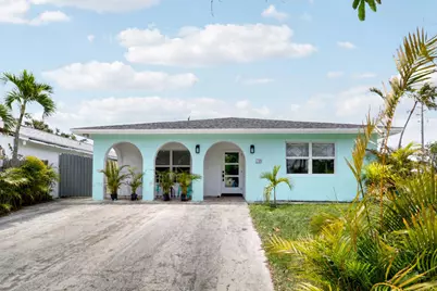 748 Tallapoosa Street, West Palm Beach, FL 33405 - Photo 1