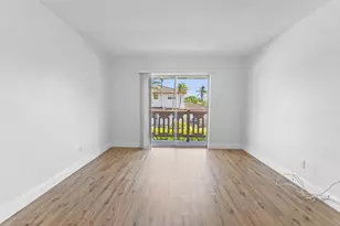 493 NW 43rd St, Oakland Park, FL 33309 - Photo 10