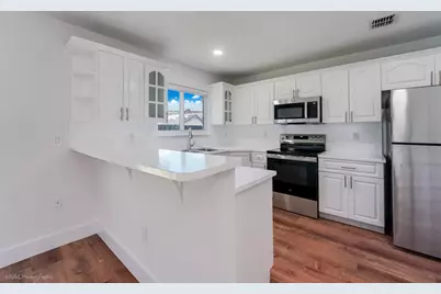 1293 NW 38th Street, Miami, FL 33142 - Photo 4
