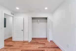 1293 NW 38th St, Miami, FL 33142 - Photo 14
