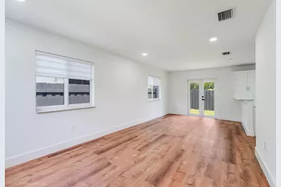 1293 NW 38th Street, Miami, FL 33142 - Photo 8