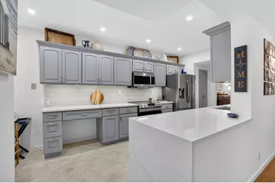 900 Greensward Lane #G110, Delray Beach, FL 33445 - Photo 6