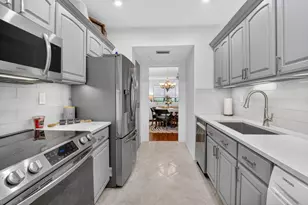 900 Greensward Ln, Delray Beach, FL 33445 - Photo 10