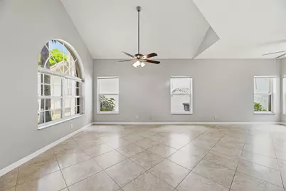 7634 Trenton Drive, Lake Worth, FL 33467 - Photo 10