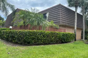 1007 10th Ct, Jupiter, FL 33477 - Photo 2