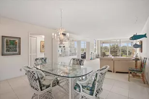 806 Cypress Blvd, Pompano Beach, FL 33069 - Photo 2