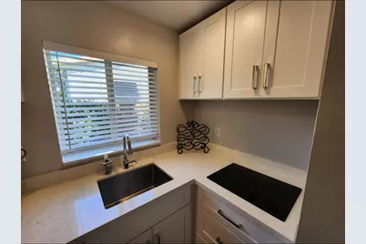 1207 NE 12th Avenue, Fort Lauderdale, FL 33304 - Photo 30