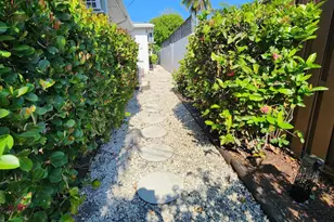 1207 NE 12th Ave, Fort Lauderdale, FL 33304 - Photo 56