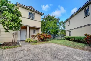2036 Marsh Harbor Dr, West Palm Beach, FL 33404 - Photo 2