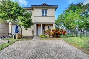 2036 Marsh Harbor Dr, West Palm Beach, FL 33404 - Photo 4