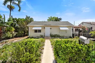 926 S L St, Lake Worth, FL 33460 - Photo 1