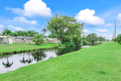 1320 NW 76th Avenue, Plantation, FL 33322 - Photo 4