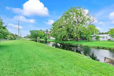 1320 NW 76th Avenue, Plantation, FL 33322 - Photo 40