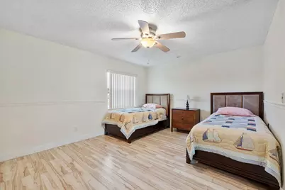 1320 NW 76th Avenue, Plantation, FL 33322 - Photo 30