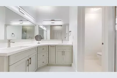 5794 W Parkwalk Cir E, Boynton Beach, FL 33472 - Photo 32