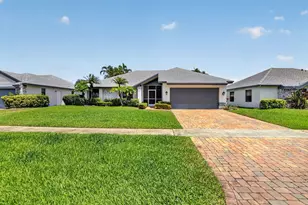 18265 181st Cir S, Boca Raton, FL 33498 - Photo 2