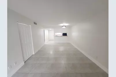 3470 Foxcroft Road #207, Miramar, FL 33025 - Photo 4