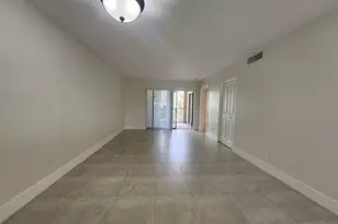 3470 Foxcroft Rd, Miramar, FL 33025 - Photo 4