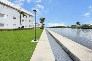 8 Colonial Club Dr, Boynton Beach, FL 33435 - Photo 28