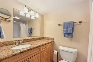 8 Colonial Club Dr, Boynton Beach, FL 33435 - Photo 20