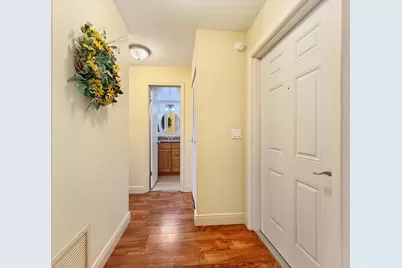 8 Colonial Club Drive #303, Boynton Beach, FL 33435 - Photo 4