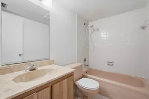 7900 NW 50th St, Lauderhill, FL 33351 - Photo 16