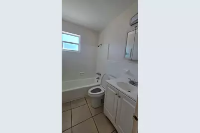1290 NE 142nd Street #10, North Miami, FL 33161 - Photo 4