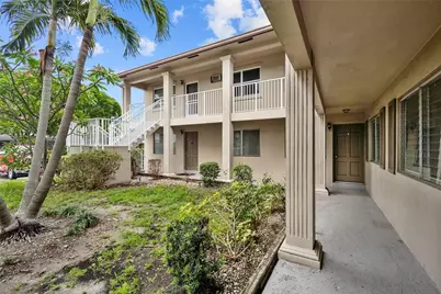 2130 NE 42nd Court #4, Lighthouse Point, FL 33064 - Photo 2